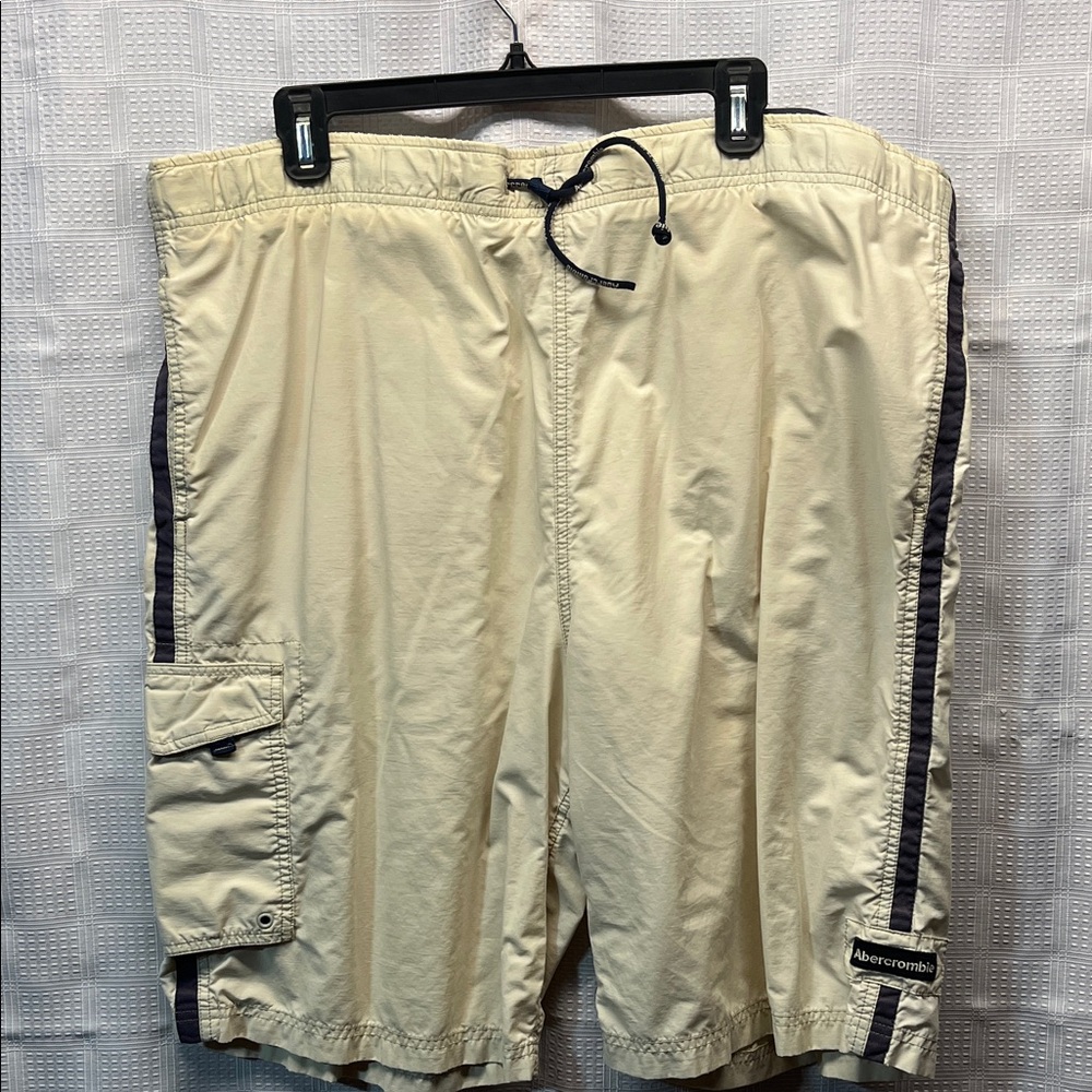 Abercrombie & Fitch Tan Men's Athletic Shorts